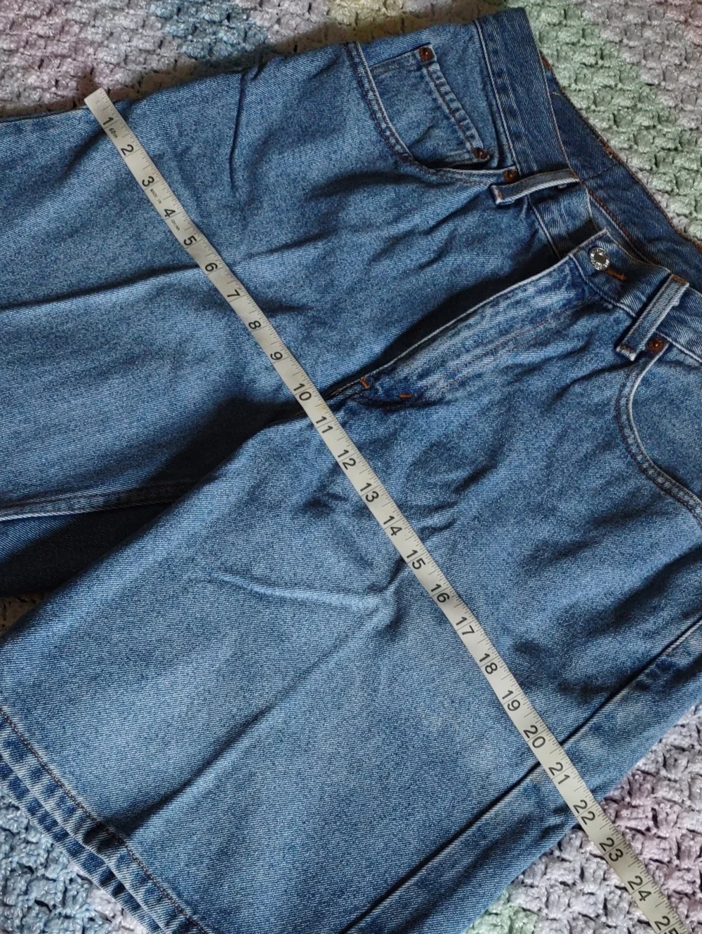 Levi's Size 34 550 Relaxed Fit Blue Jean Shorts